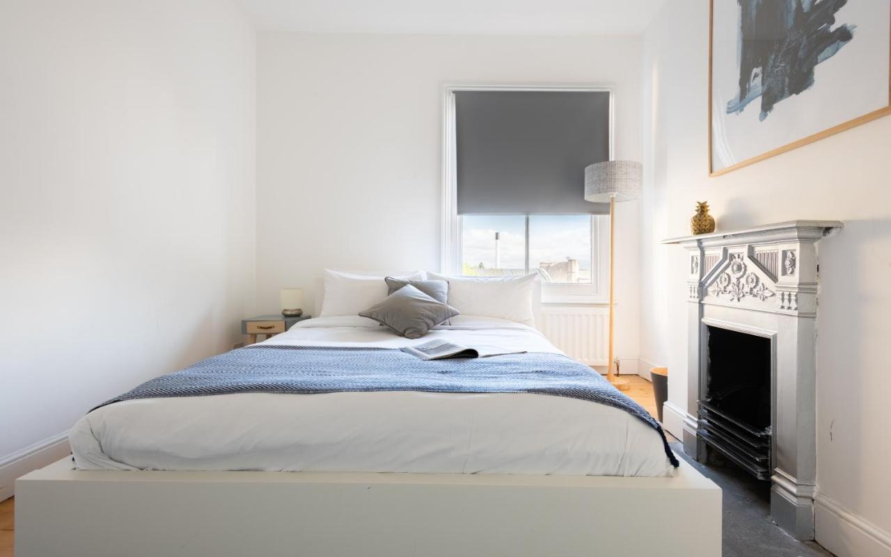 The Magdalene Cottage - Modern & Comfortable 4Bdr Family Home CBG エクステリア 写真