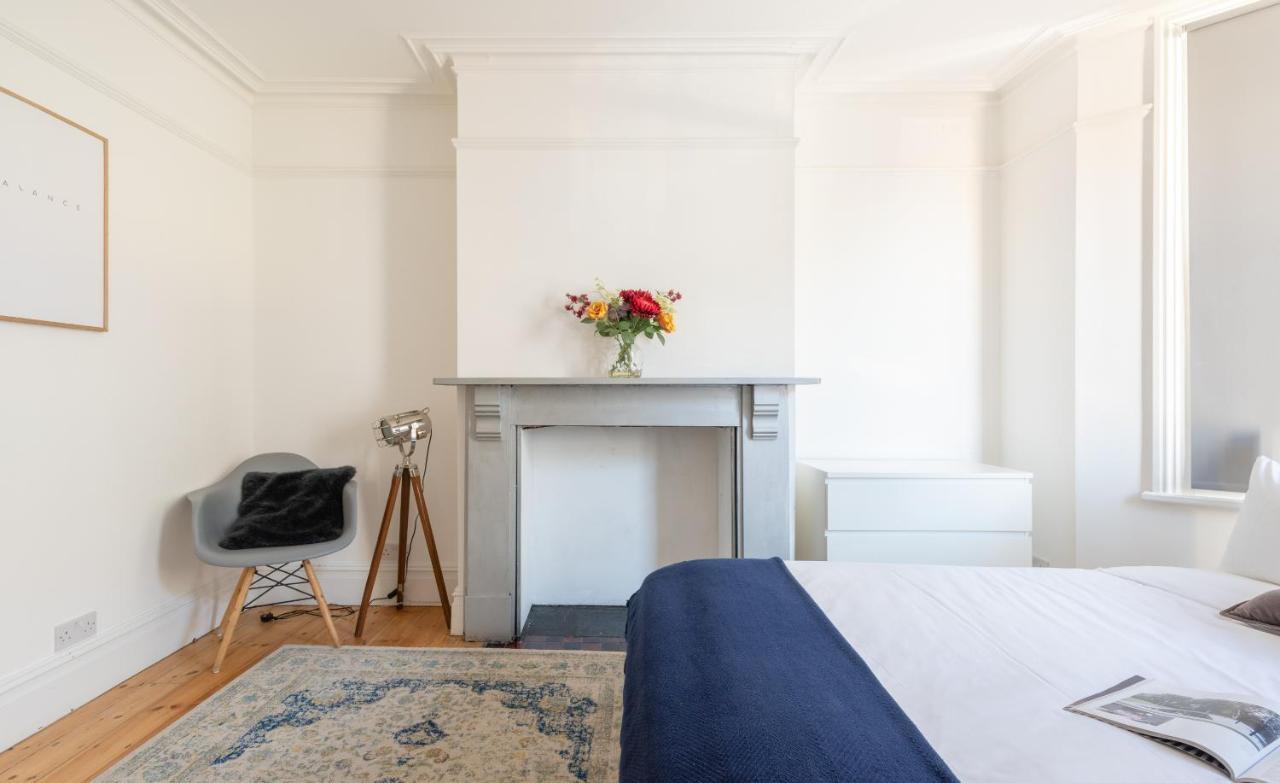 The Magdalene Cottage - Modern & Comfortable 4Bdr Family Home CBG エクステリア 写真
